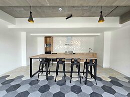 Atelier Cedritos by Weeki.