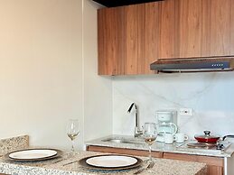 Atelier Cedritos by Weeki.