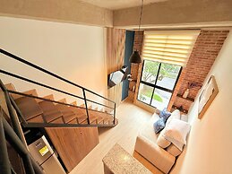 Atelier Cedritos by Weeki.