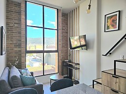 Atelier Cedritos by Weeki.