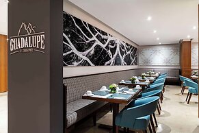 Doubletree By Hilton Bogota Calle 100,Co