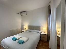 Rooms Nuevo Arago