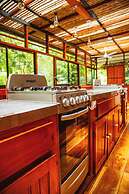 Selva Madre Eco Sanctuary