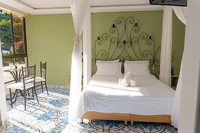 Hotel Bahía Del Faro