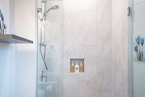 Alpine Retreat by Revelstoke Vacations