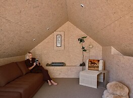 Scout - Architectural Design - Sleeps 6