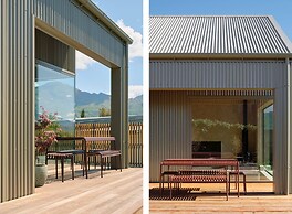 Scout - Architectural Design - Sleeps 6