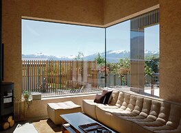 Scout - Architectural Design - Sleeps 6