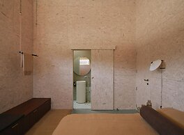 Scout - Architectural Design - Sleeps 6