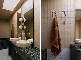 Scout - Architectural Design - Sleeps 6