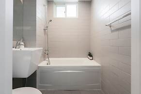 Aank Air Icheon Seolbong Lake