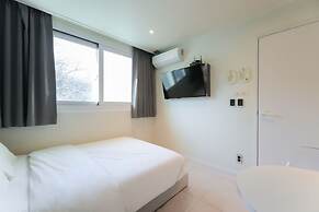 Aank Air Icheon Seolbong Lake