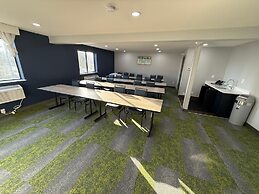 Spark by Hilton Norfolk