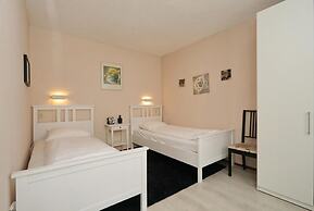 Spacious Holiday Home Near Forest