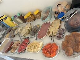 Pousada Clarice Suites