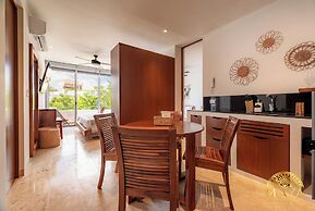 NHOA 303A Lux 2BR Pool View Aldea Zama