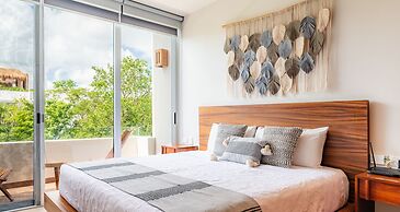 NHOA 303A Lux 2BR Pool View Aldea Zama