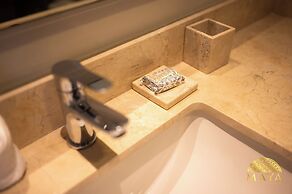 NHOA 303A Lux 2BR Pool View Aldea Zama