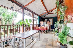 OYO 94371 Omah Sarindoyo