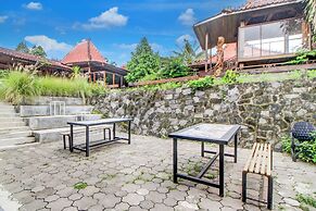 OYO 94371 Omah Sarindoyo