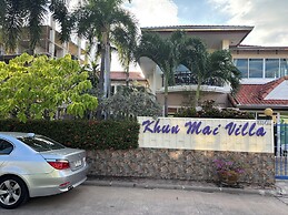 khun mai villa