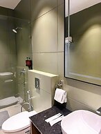 COURT REGALIA UNIT OF S & G FESTIVITIES