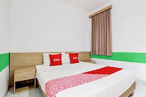 Collection O Jalan Slamet Riyadi Near Kampung Batik Kauman Formerly Ho