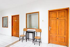 Collection O Jalan Slamet Riyadi Near Kampung Batik Kauman Formerly Ho