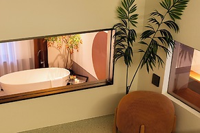 VISHAN Fashion Designer Trendy Residence