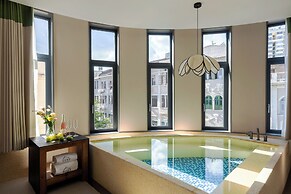 VISHAN Fashion Designer Trendy Residence