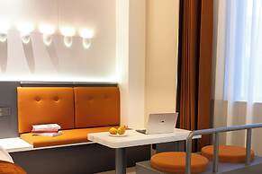 VISHAN Fashion Designer Trendy Residence