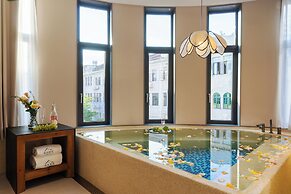 VISHAN Fashion Designer Trendy Residence