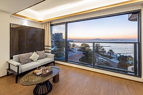 Qingpu Seaview Hotel