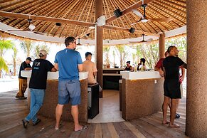 Mad Monkey Koh Sdach