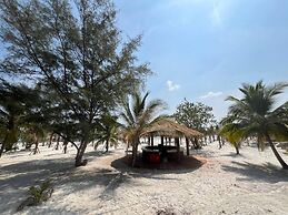 Mad Monkey Koh Sdach