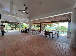 Mad Monkey Koh Sdach