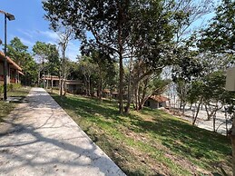 Mad Monkey Koh Sdach