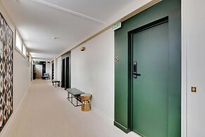 Modern 