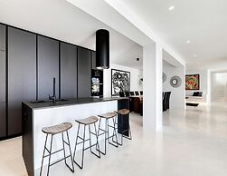 Villa With Fantastic Terrace-sea Views