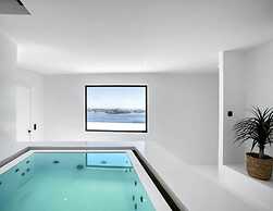 Villa With Fantastic Terrace-sea Views