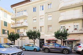 Il Regno Di Monica Attico Near The Sea