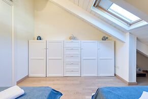 Il Regno Di Monica Attico Near The Sea