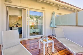 Il Regno Di Monica Attico Near The Sea