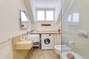 Il Regno Di Monica Attico Near The Sea