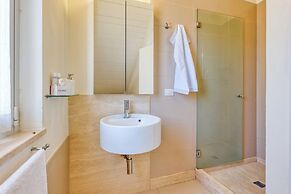 Il Regno Di Monica Attico Near The Sea