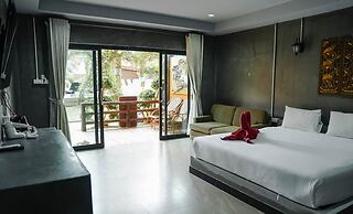 Chomview Lanta Water Park Resort