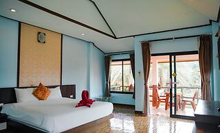 Chomview Lanta Water Park Resort