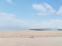 Stunning Apartment by the sea in Ostend