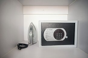 Cozy Apartment Poliforum AC