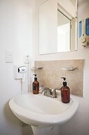 Cozy Apartment Poliforum AC